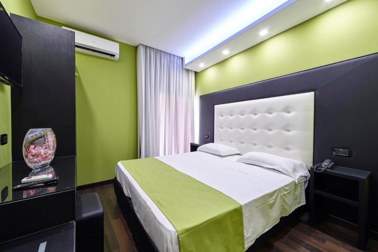Sweet Central Hotel Caserta Exterior photo