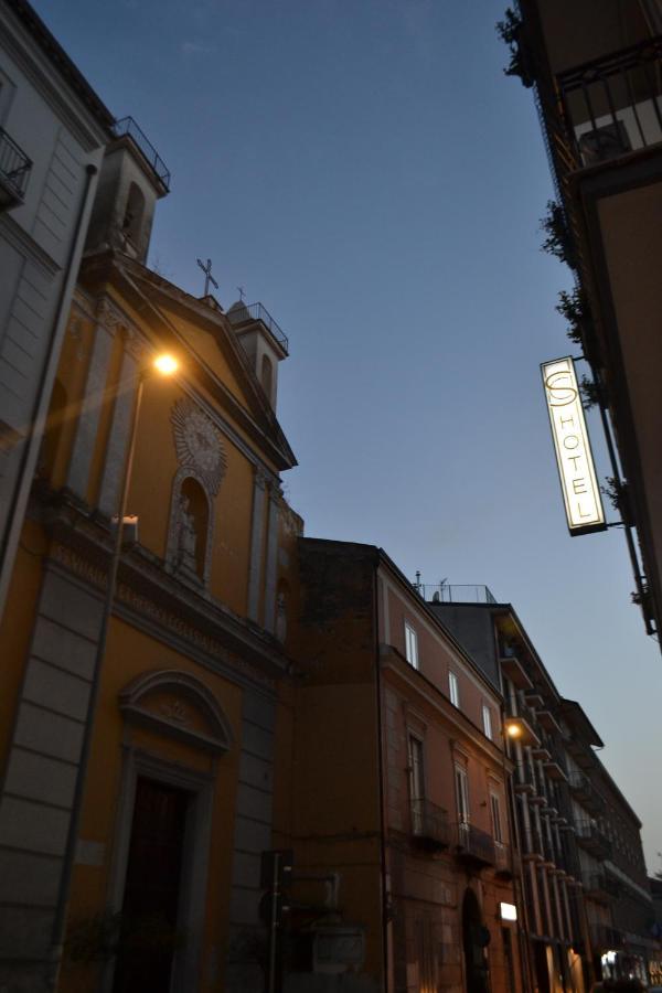 Sweet Central Hotel Caserta Exterior photo